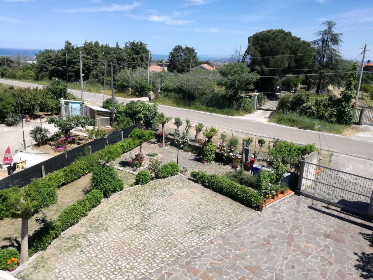Il Pentagono Hotel Termoli Exterior foto