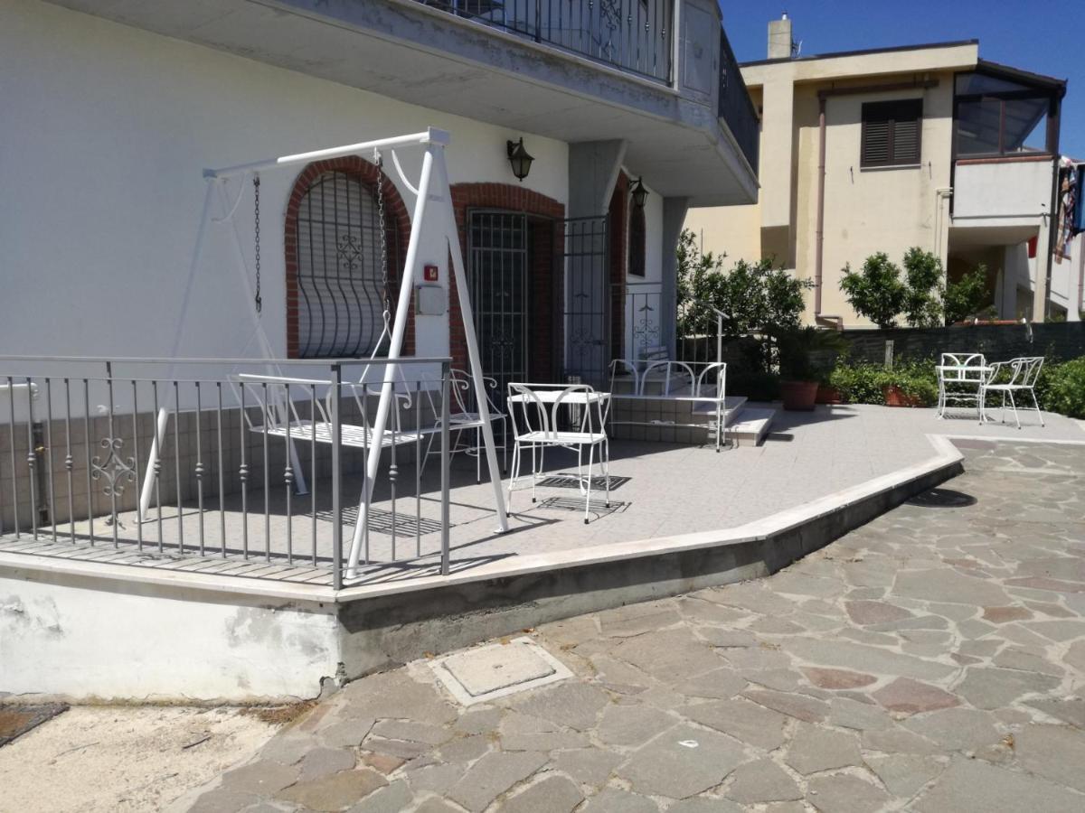 Il Pentagono Hotel Termoli Exterior foto