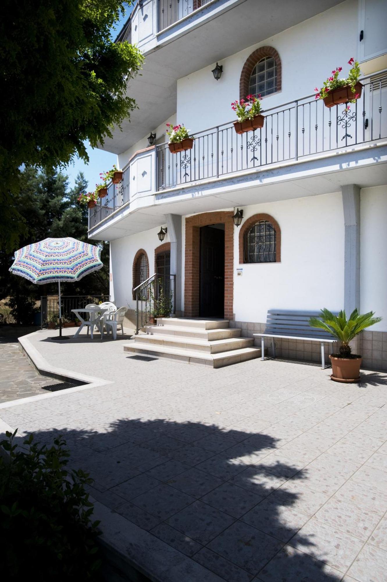 Il Pentagono Hotel Termoli Exterior foto