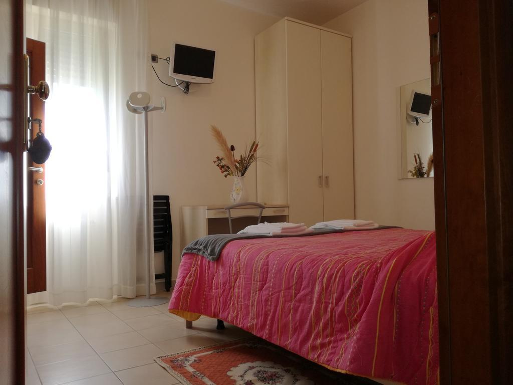 Il Pentagono Hotel Termoli Exterior foto